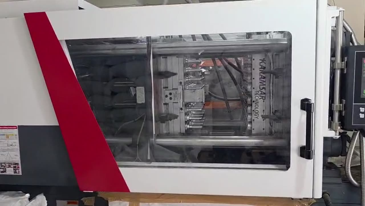 Mold tooling inside the machine